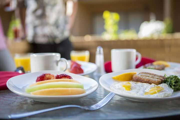 Breakfast/Coffee Service 15 of 20